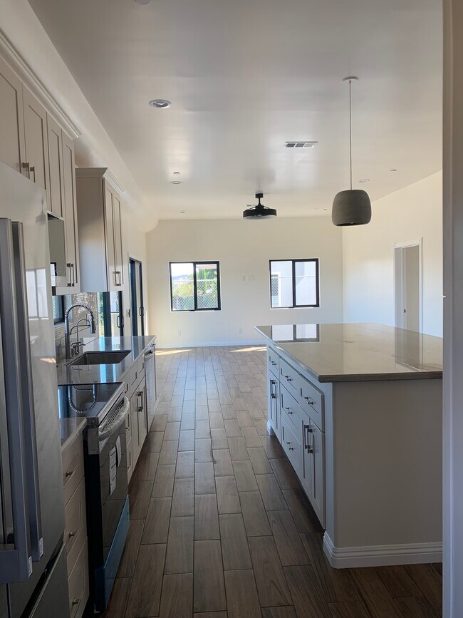 Building Photo - 14425 Hardtree Dr