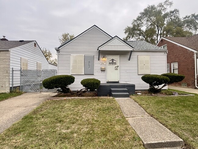 Primary Photo - 19681 Rogge St