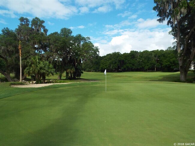 golf course - 10000 SW 52nd Ave