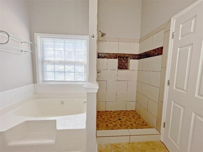 Building Photo - 408 Lee Miller Dr