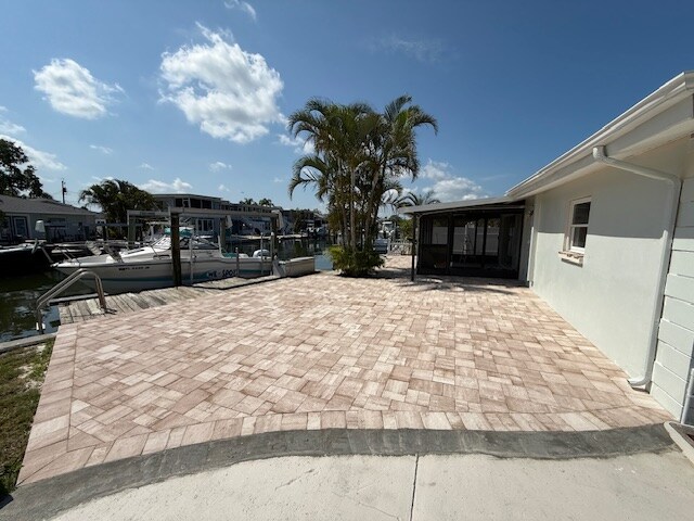 Building Photo - 171 Palm Blvd