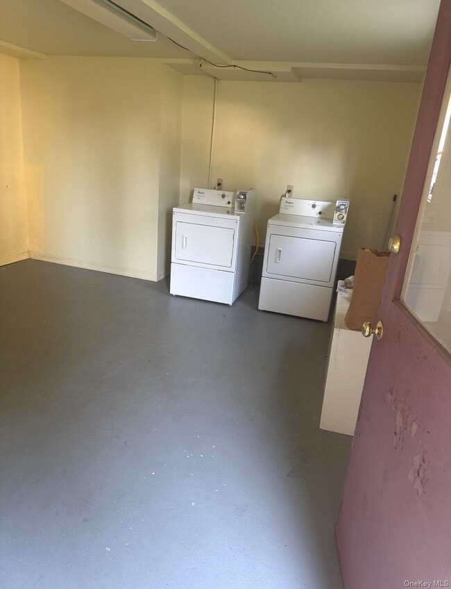 Building Photo - 51 Canal St