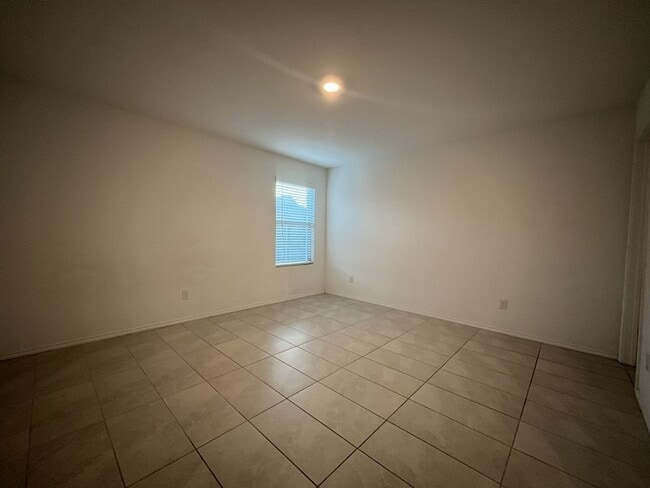 Building Photo - 3408 Harper St