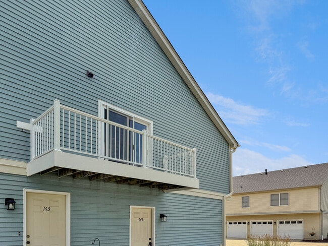 Building Photo - 145 Spuhler Dr