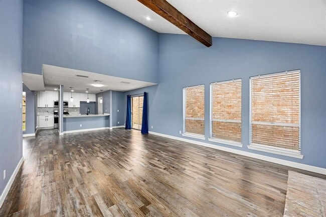 Building Photo - 12805 Westpark Dr