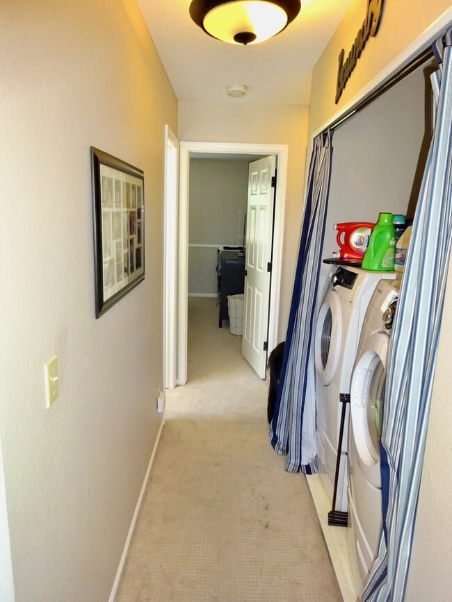 Building Photo - 6473 S Tabor Ct