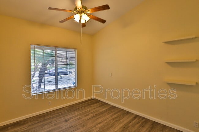 Building Photo - 8963 W Ocotillo Rd