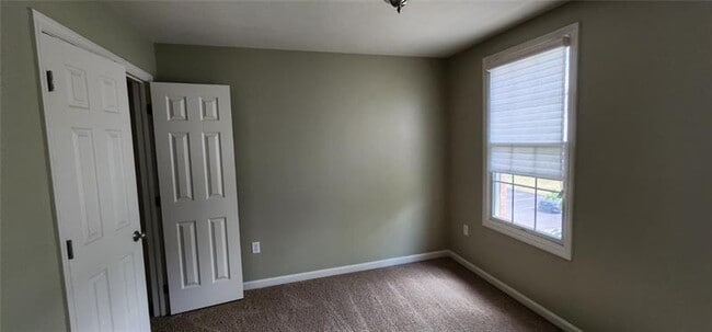 Building Photo - 246 Overlook Ct