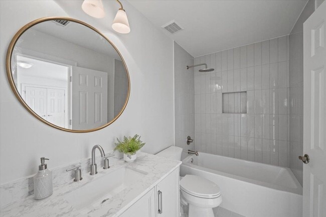 Building Photo - 3103 Heathstone Cove