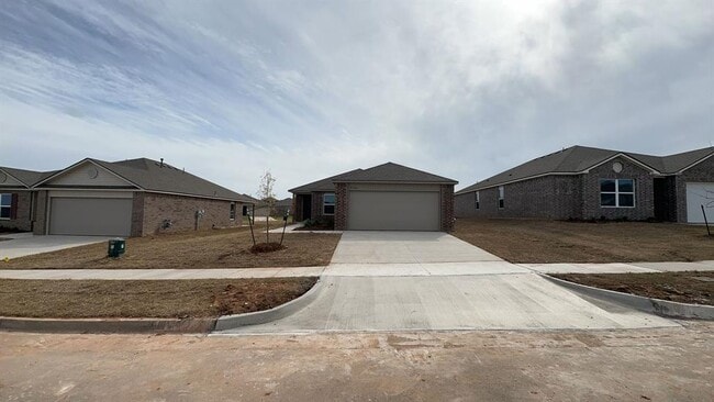 Building Photo - 9708 Laredo Ln