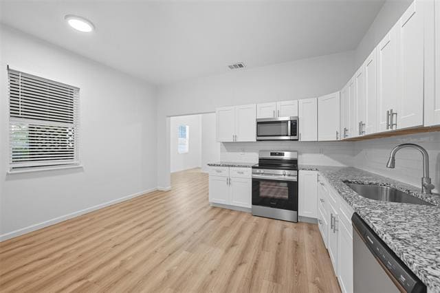 Building Photo - 728 S Elm St