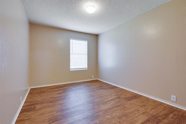 Building Photo - 4605 Rhone Dr