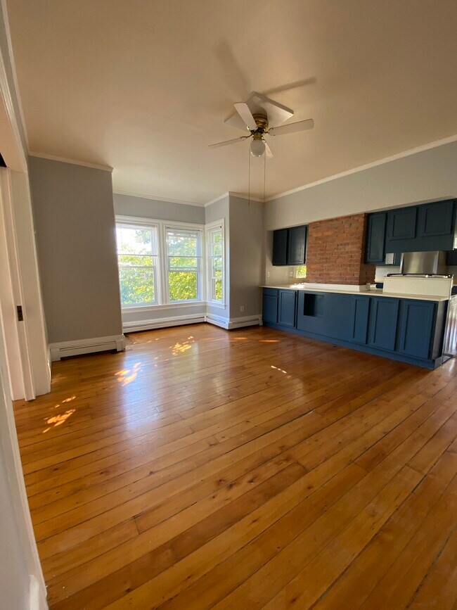 Dining room/second parlor - 86 Holden St