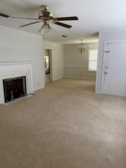 Building Photo - 510 Roosevelt Dr