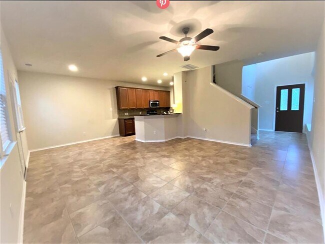 Building Photo - 18 Whitekirk Pl