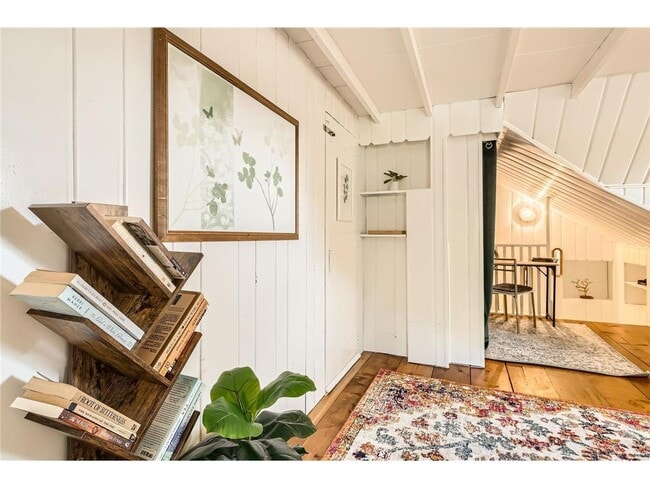 Building Photo - 3805 France Ave S