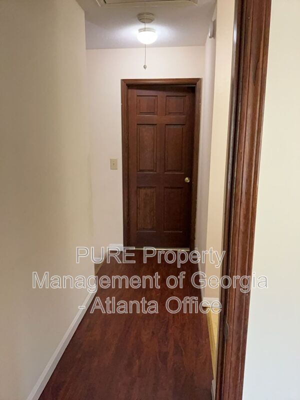 Building Photo - 774 Rogers Way SW