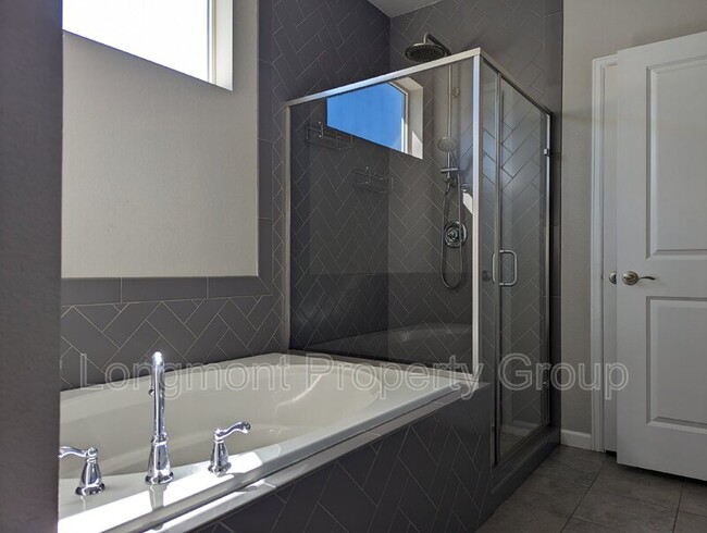 Building Photo - 1808 Dorothy Cir