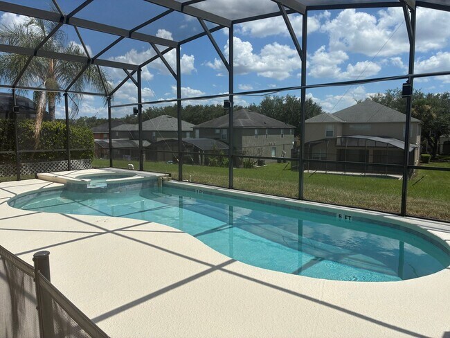 Building Photo - 2641 Emerald Island Blvd