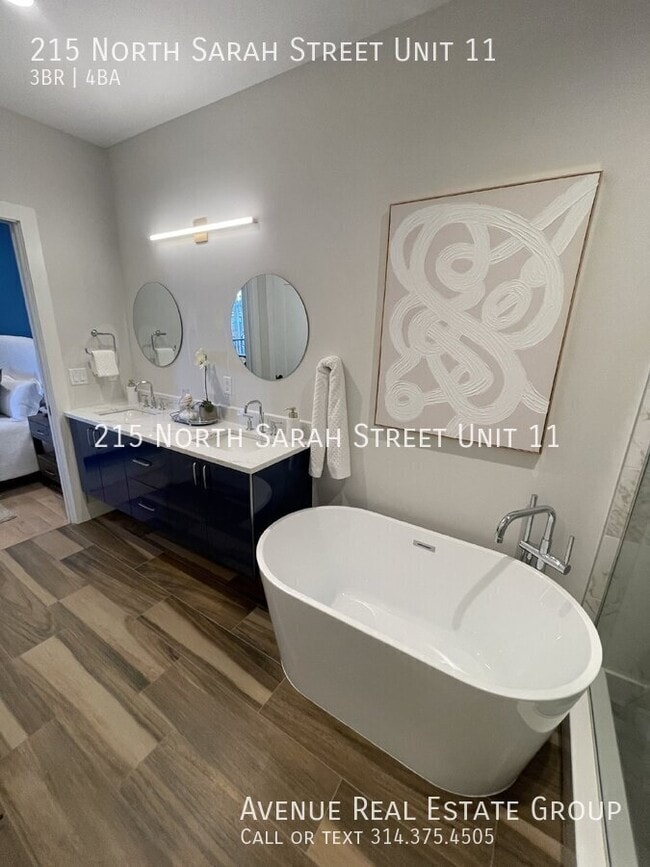 Building Photo - 215 N Sarah St