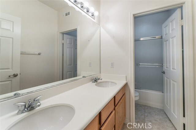 Building Photo - 4108 Club Vista Dr