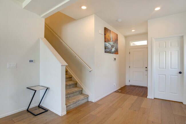 Building Photo - 3998 N Rivera Ct