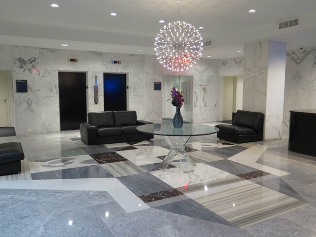 Building Lobby with 24 hour concierge - 730 24th St NW