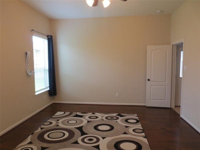 Building Photo - 6819 Hunters Trace Ln