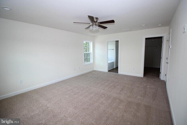 Building Photo - 83 Cherry Blossom Ct