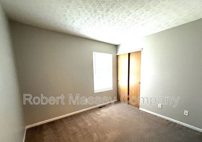 Building Photo - 7127 Black Mountain Dr