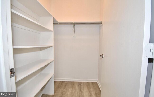 Building Photo - 12901 Churchill Ridge Cir