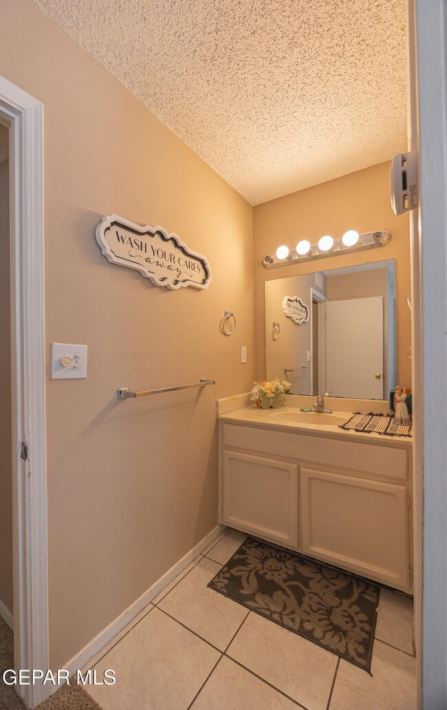 Building Photo - 2009 Bobby Jones Dr