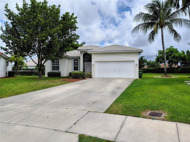 Primary Photo - 440 SE 25th Dr