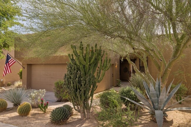 Building Photo - 25555 N Windy Walk Dr