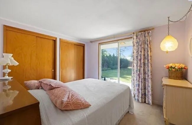 Building Photo - Spacious 4-Bedroom Home with Solar Panels in Richland