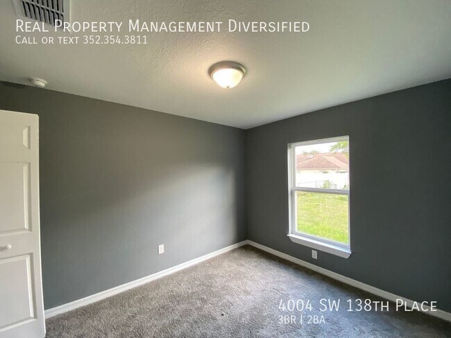 Building Photo - 4004 SW 138th Pl