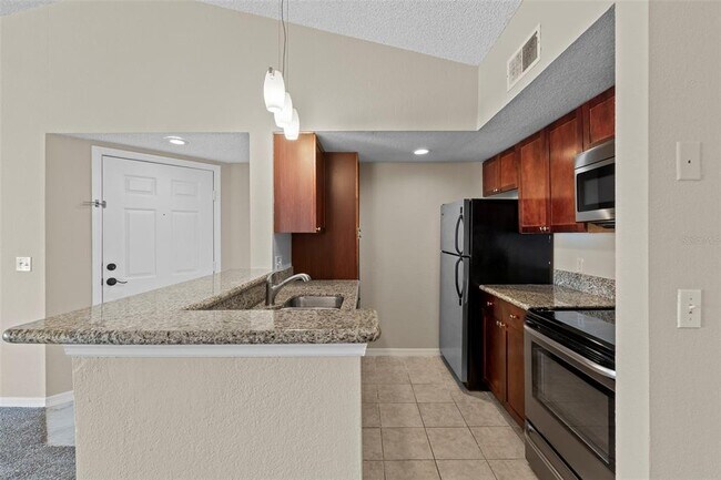 Building Photo - 5160 Conroy Rd