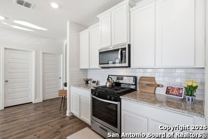 Building Photo - 9513 Bicknell Sedge