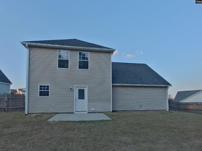 Building Photo - 248 Loop Rd