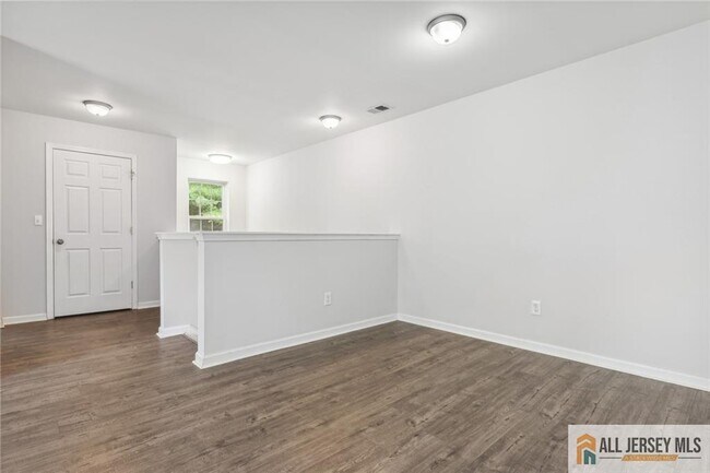 Building Photo - 2602 Cypress Ln
