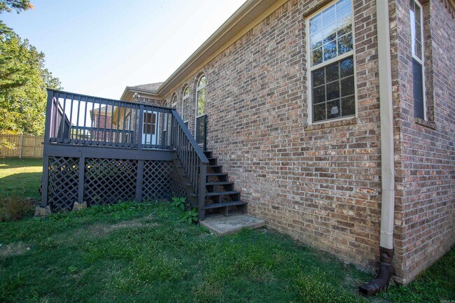 Building Photo - 15418 Hartford St