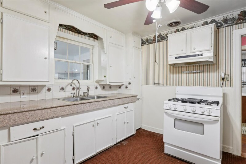 Building Photo - 4045 Reed St