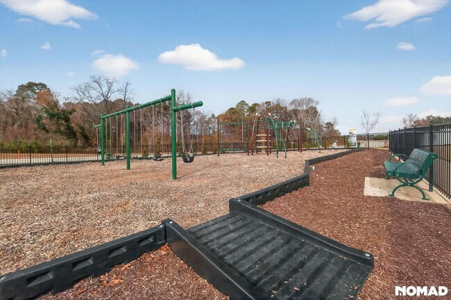 Building Photo - 815 Washington St