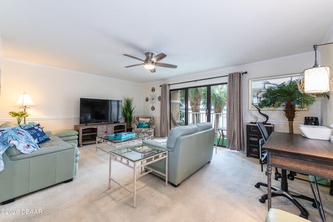 Building Photo - 3602 S Peninsula Dr