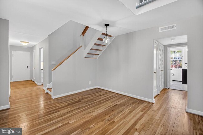 Building Photo - 8205 Grubb Rd