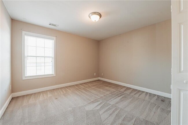 Building Photo - 3441 Lockmed Dr NW