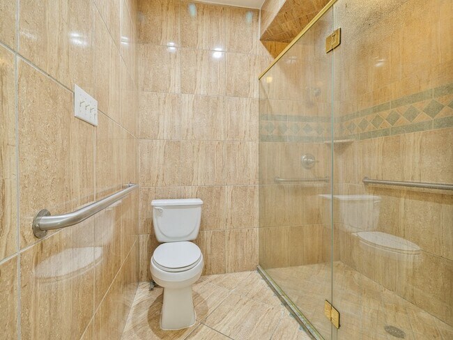 Building Photo - 12660 Briar Patch Dr