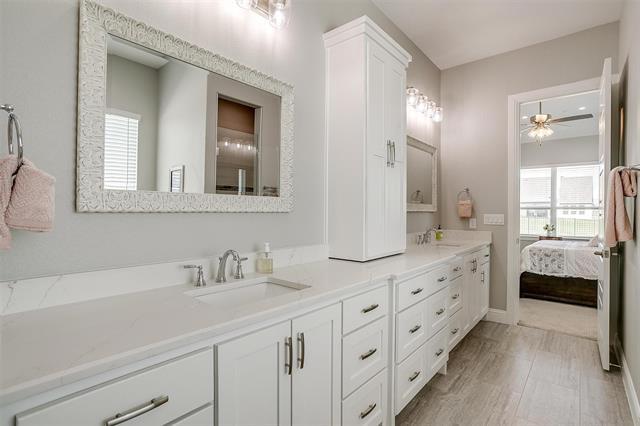 Building Photo - 7730 Barber Rnch Rd