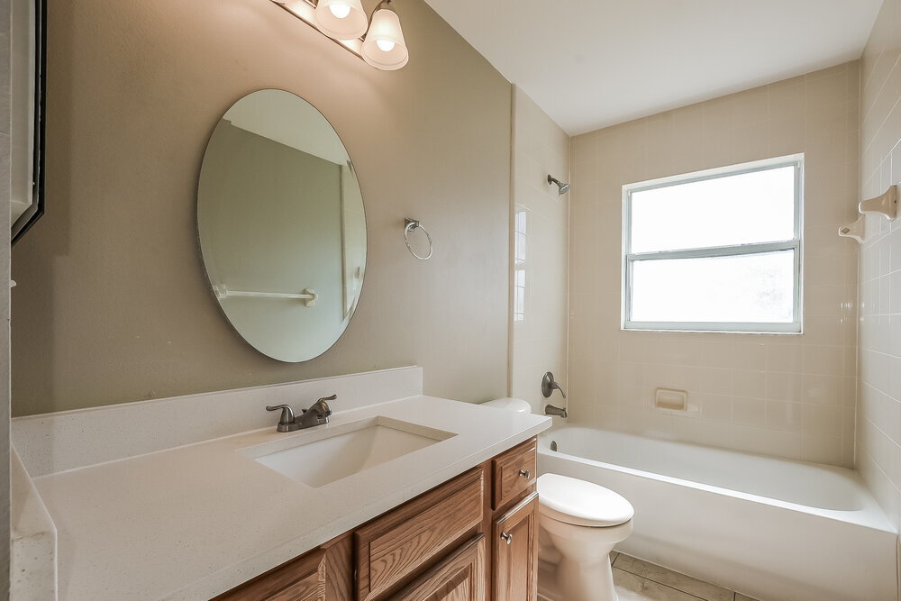 Building Photo - 12041 Goldenstar Ln