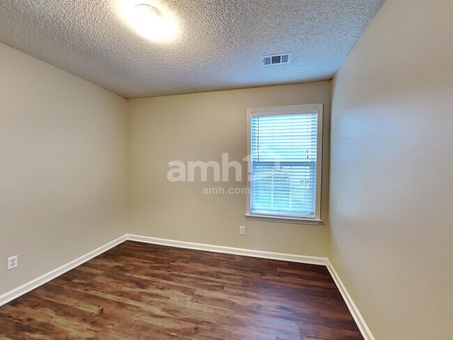 Building Photo - 2237 Tallapoosa Dr